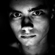 Thumb img d24172f445